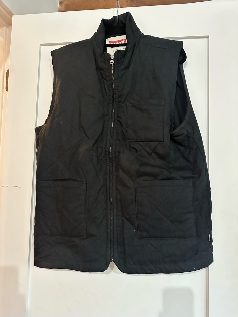 Levi's Black Quilted Men's Work Vest with Zip